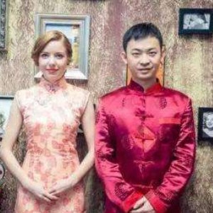 焦作市小伙子婚娶乌克兰美女，怎么带回家的？